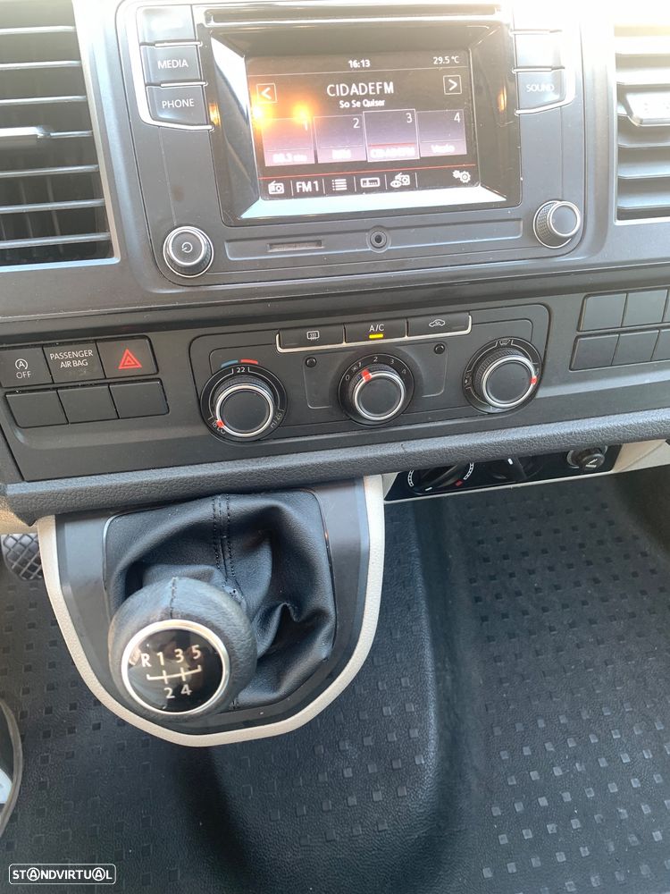 VW Transporter 2.0 TDI BM Extra AC - 13