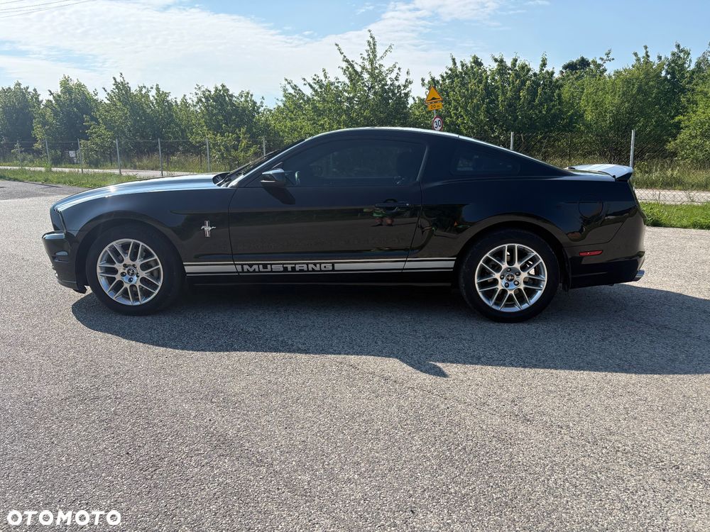 Ford Mustang 3.7 V6 Premium - 1