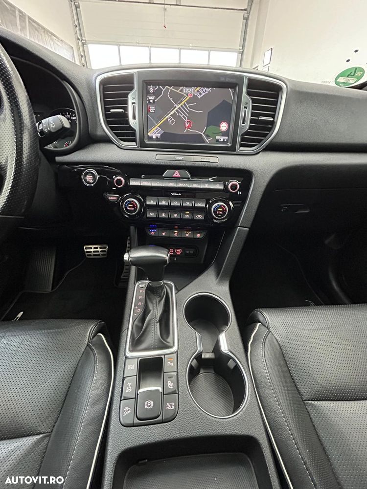 Kia Sportage 2,0 CRDI AWD Aut. GT Line - 27
