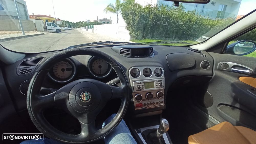 Alfa Romeo 156 1.6 TS - 10