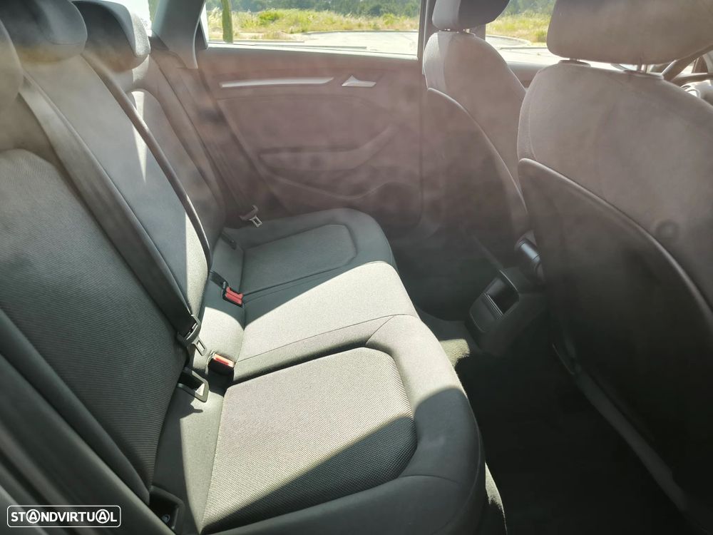 Audi A3 Sportback 1.6 TDI - 43