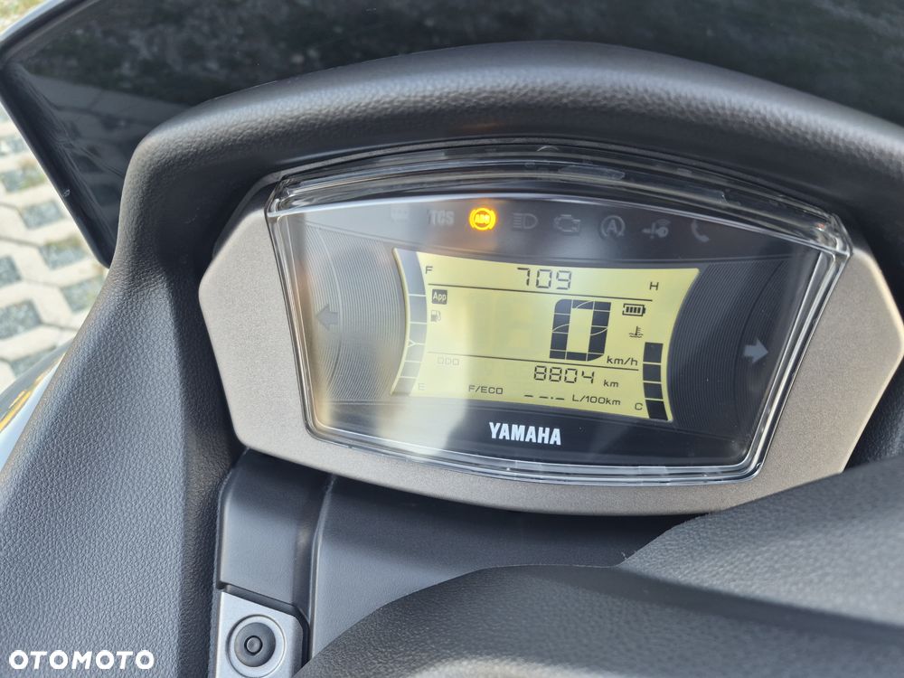 Yamaha NMAX - 14