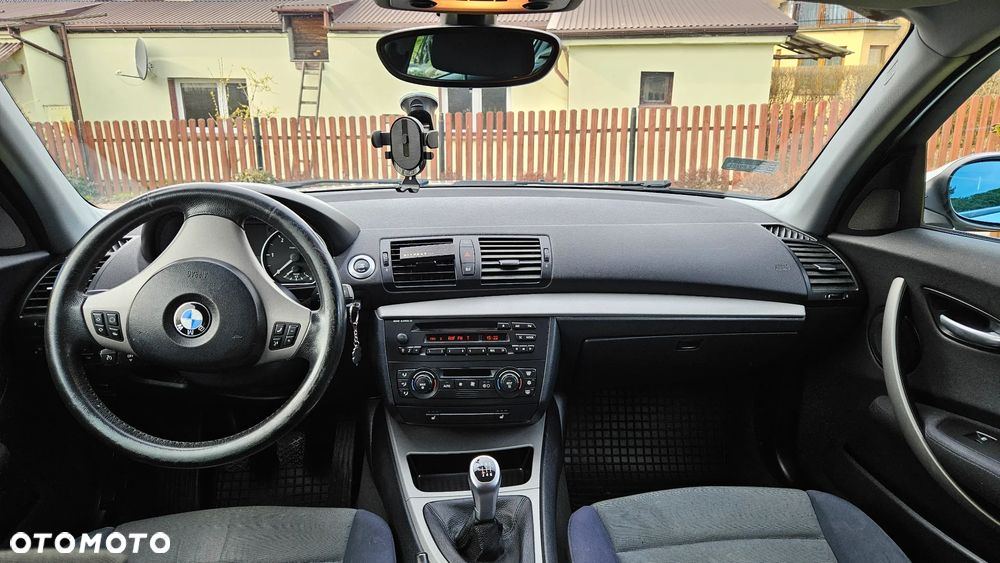 BMW Seria 1 118d - 6