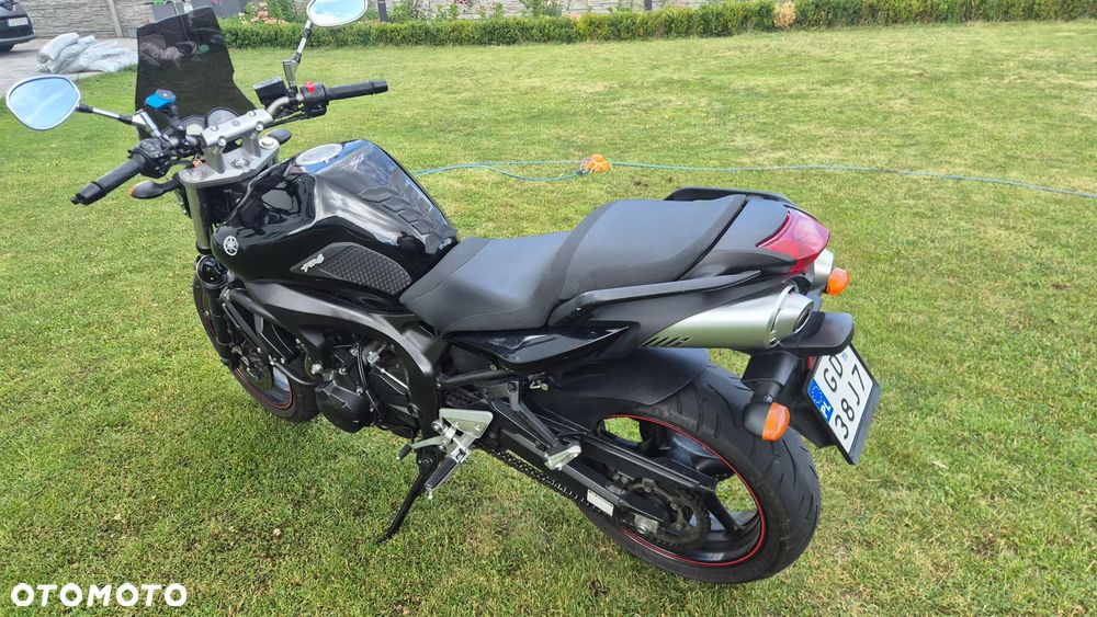 Yamaha FZ6 - 3