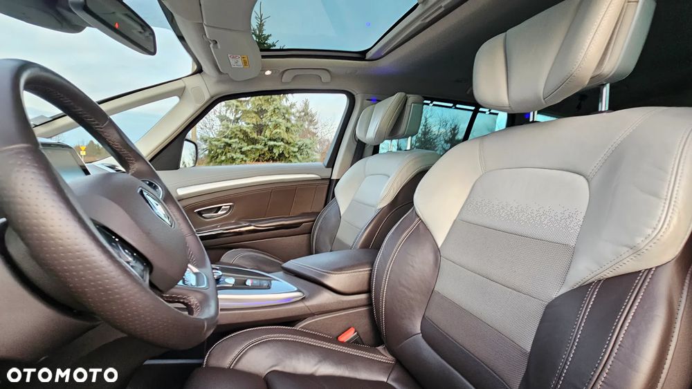 Renault Espace 1.6 dCi Energy Initiale Paris EDC - 33