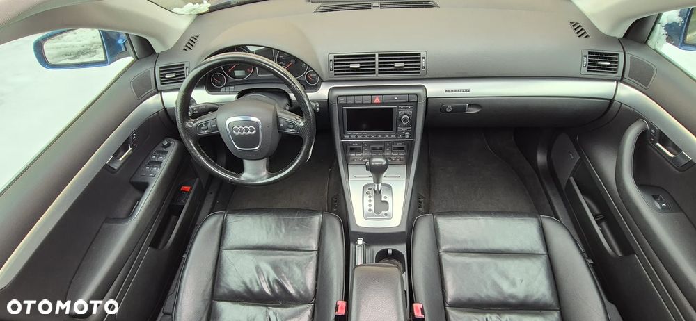 Audi A4 Limousine 2.0 T FSI quattro tiptronic - 22