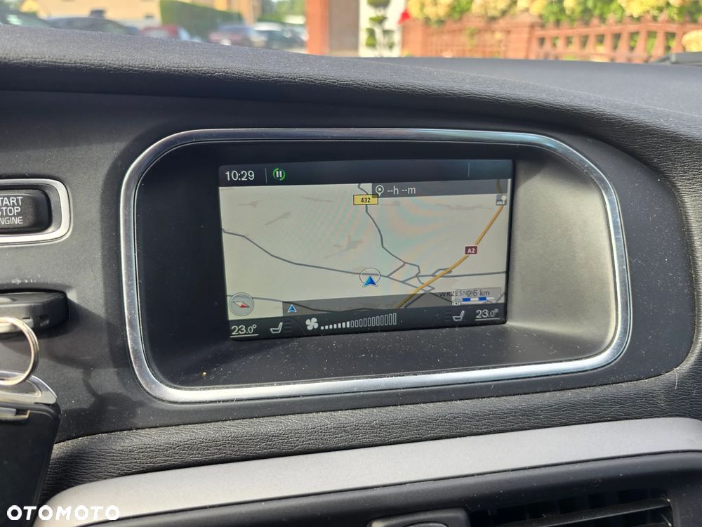 Volvo V40 - 30