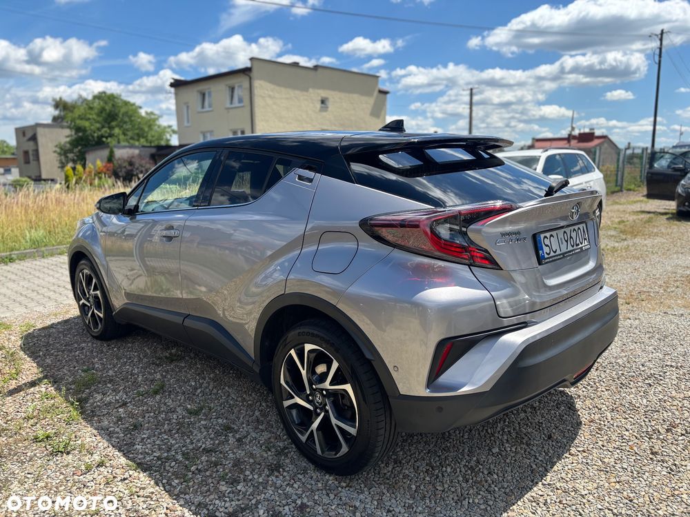Toyota C-HR 1.2 T Dynamic CVT 4x4 - 10