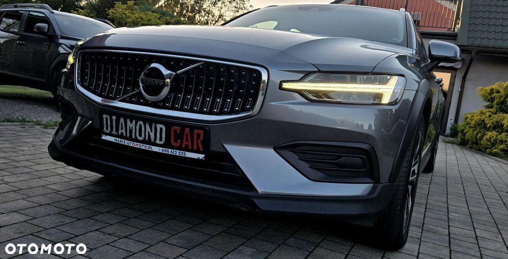 Volvo V60 Cross Country D4 AWD Geartronic Pro - 3