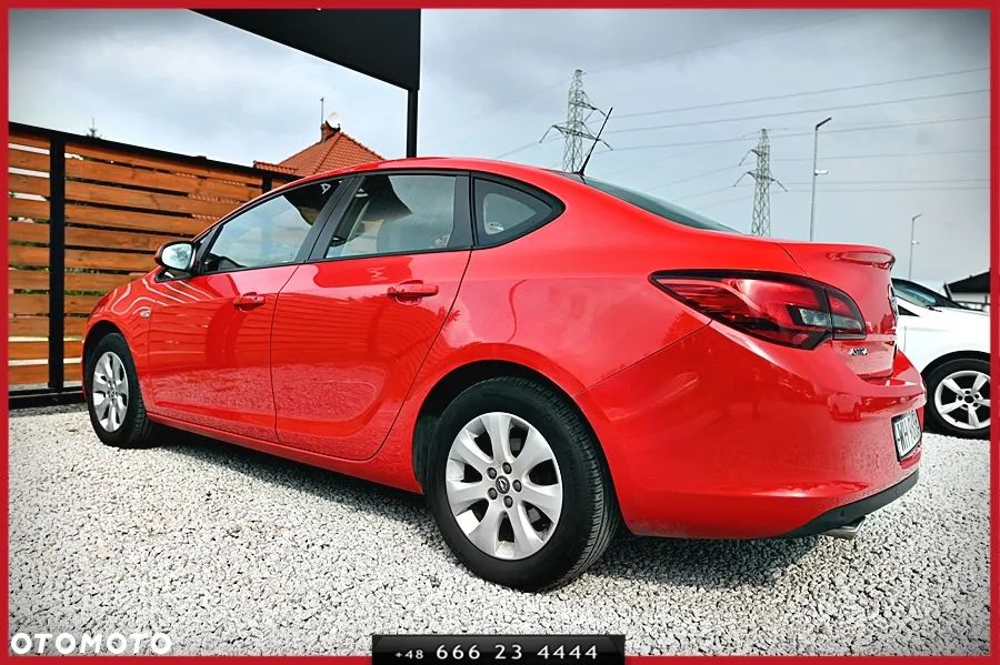 Opel Astra 1.4 T Business - 9