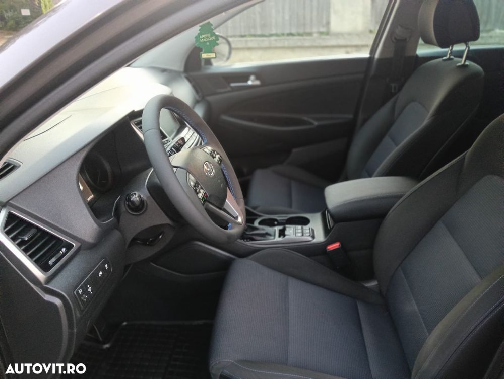 Hyundai Tucson blue 1.7 CRDi 2WD DCT Style - 15