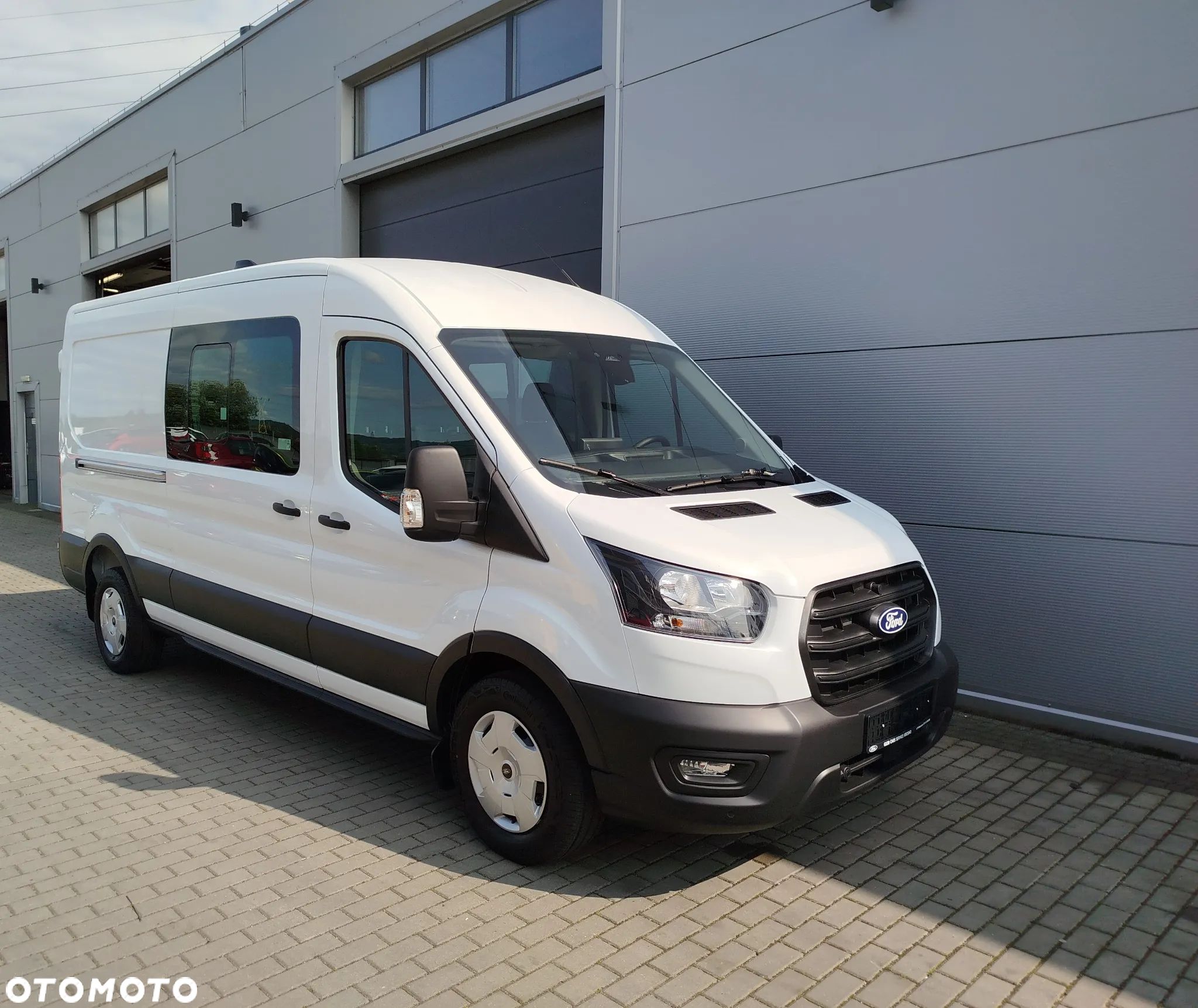 Ford Transit - 1