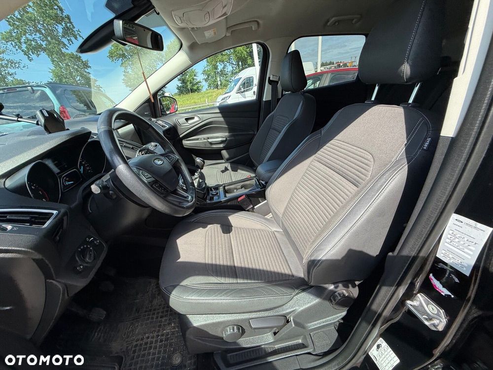 Ford Kuga 1.5 EcoBoost FWD Titanium ASS GPF - 10