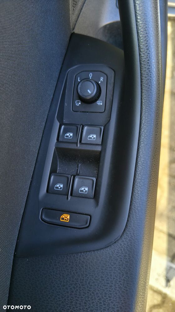 Volkswagen Passat 1.5 TSI EVO Business DSG - 17