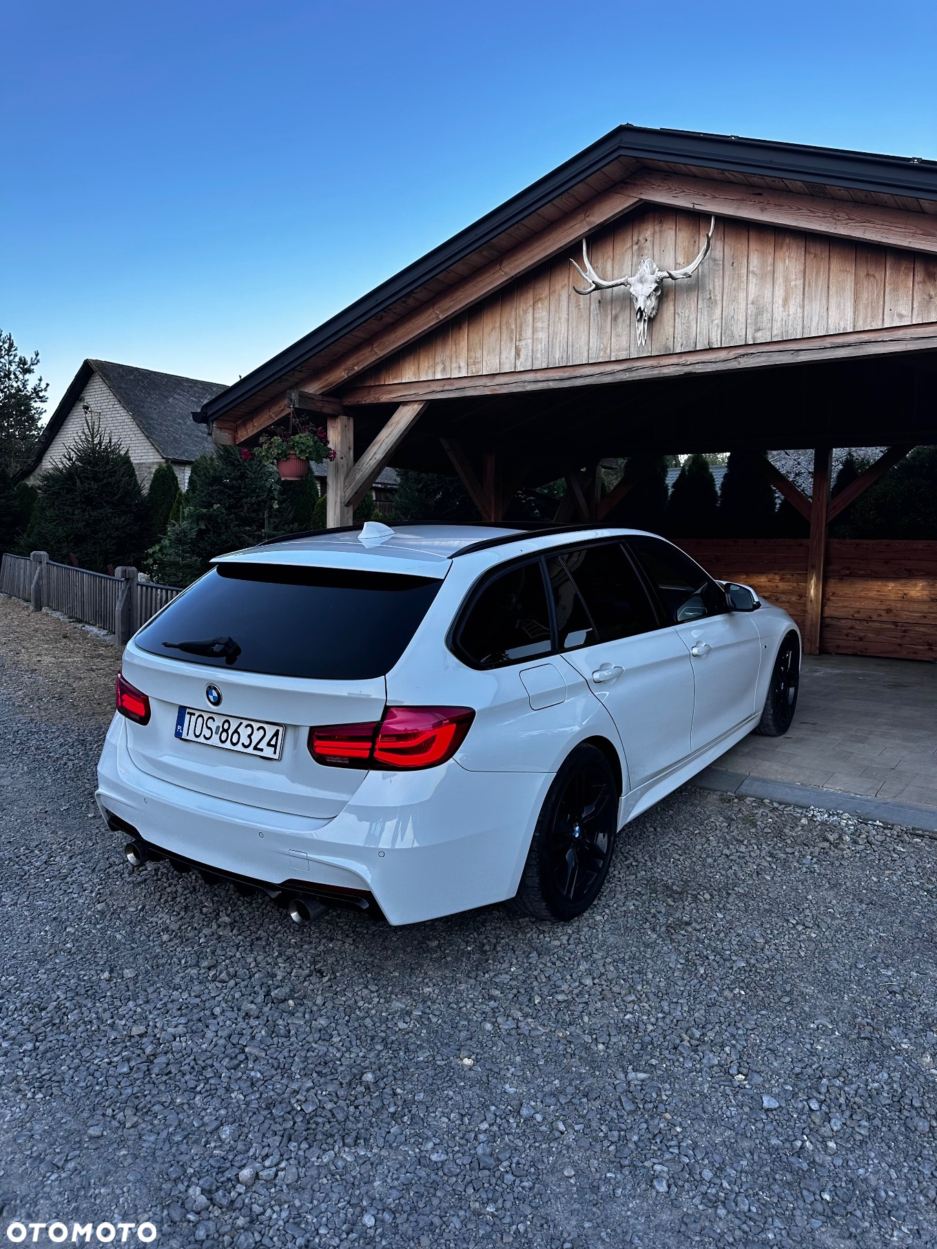 BMW Seria 3 318d Touring Edition M Sport Shadow - 6