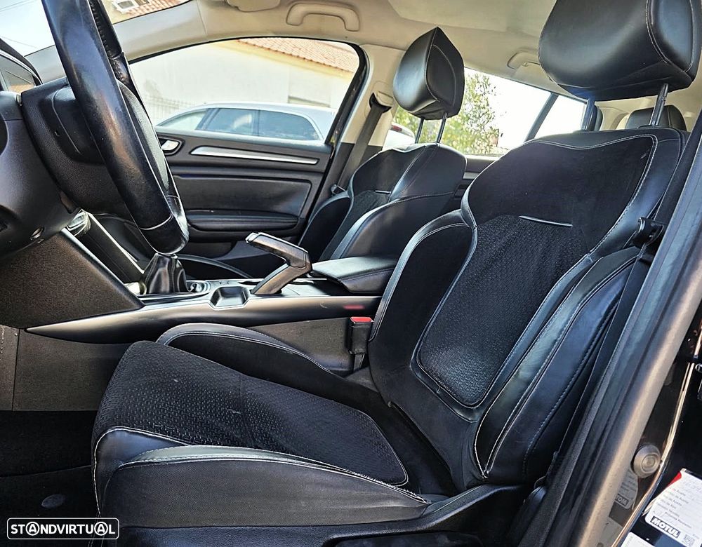 Renault Mégane Sport Tourer 1.5 dCi Intens - 10