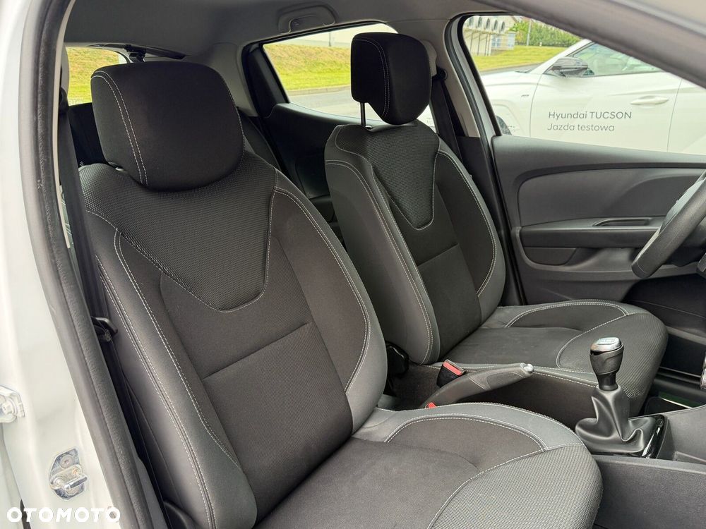 Renault Clio 1.5 dCi Life - 21