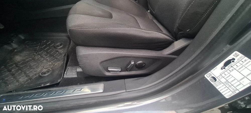 Ford Mondeo 2.0 TDCi Powershift Titanium - 8