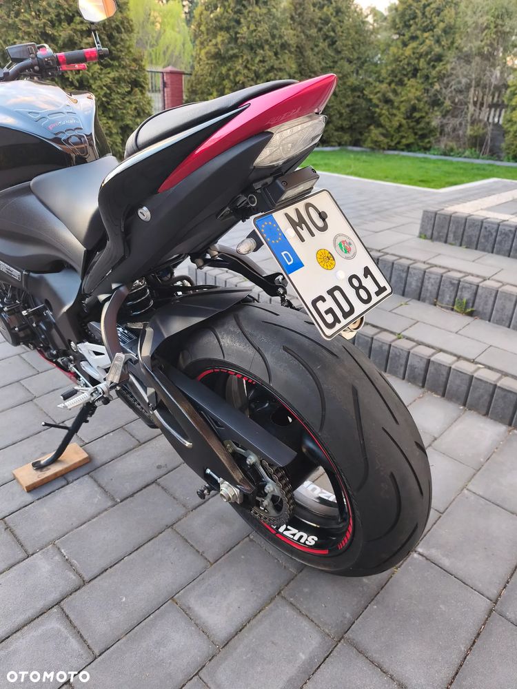 Suzuki GSX 1000 - 5
