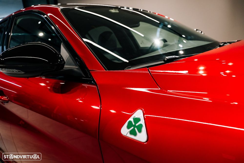 Alfa Romeo Giulia 2.9 Bi-Turbo Quadrifoglio AT8 - 10