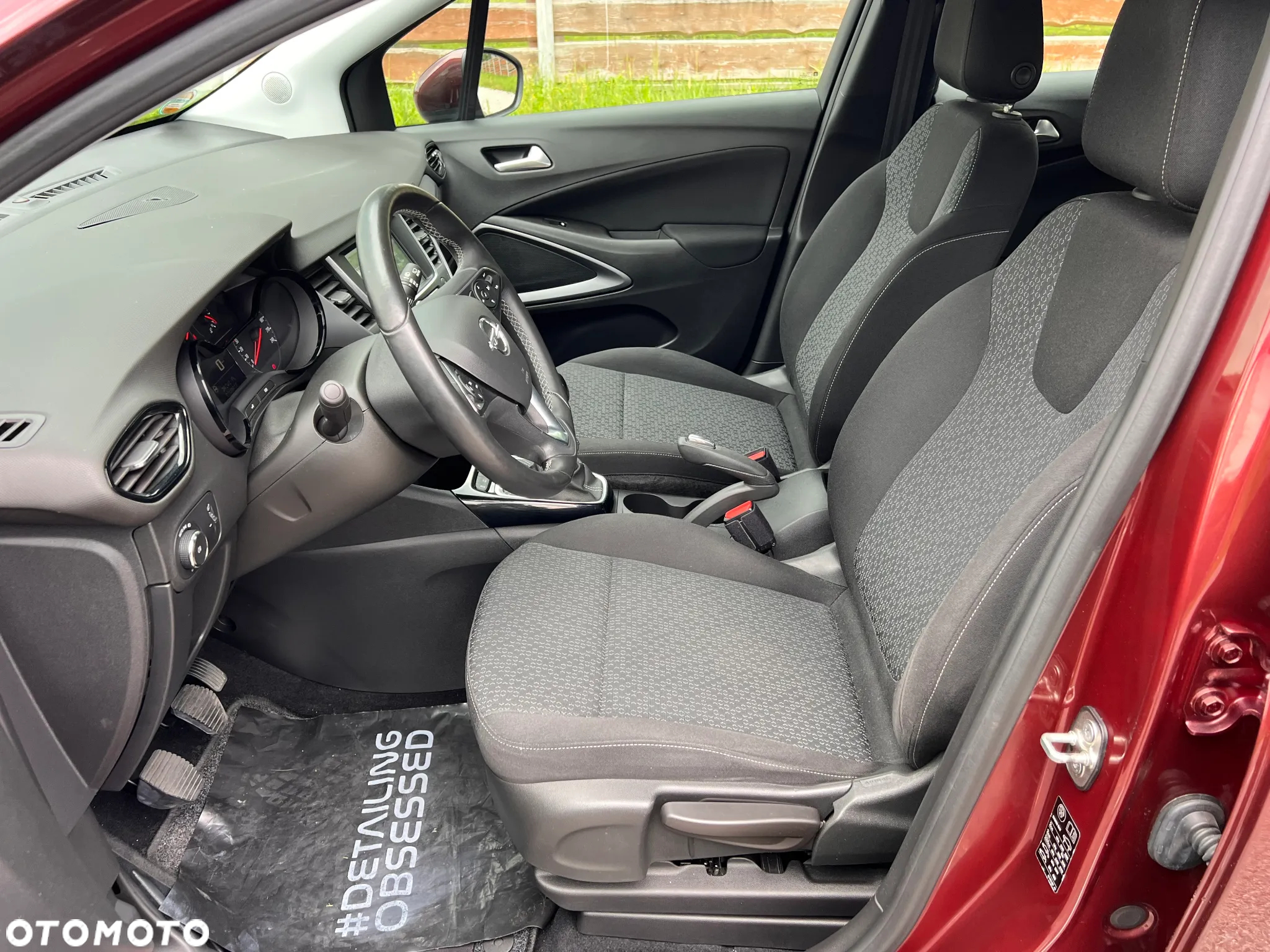 Opel Crossland X 1.2 T Elite S&S - 19