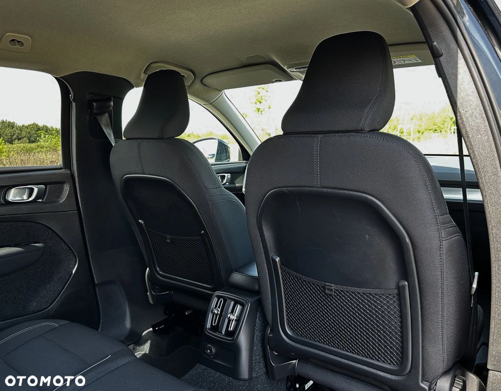 Volvo XC 40 - 32