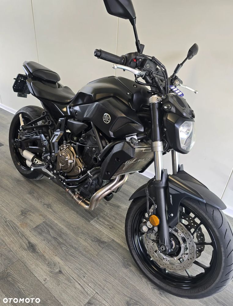 Yamaha MT - 24
