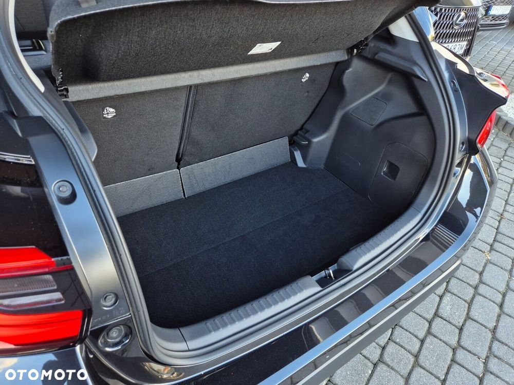 Toyota Yaris Hybrid 1.5 Style - 26