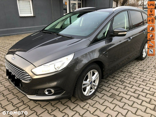 Ford S-Max