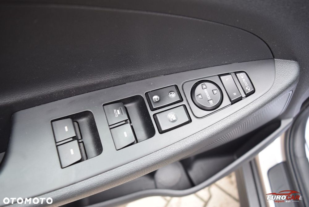 Hyundai Tucson 1.6 GDi Comfort 2WD - 30