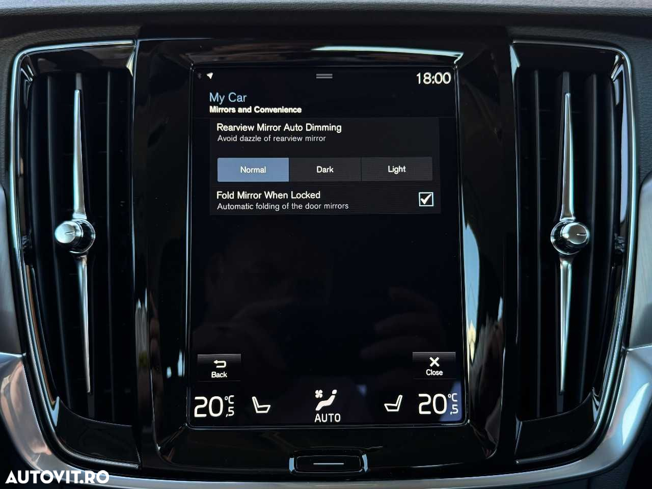 Volvo S90 D3 Momentum - 36