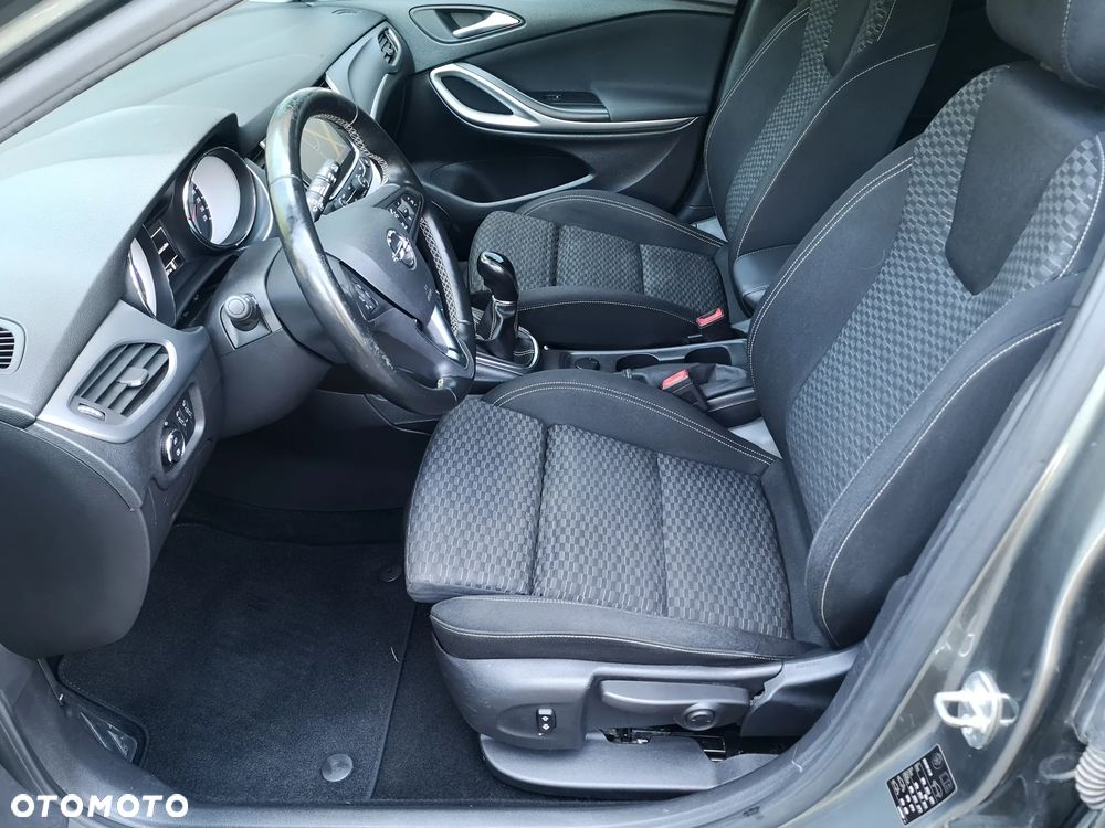 Opel Astra 1.4 Turbo Start/Stop Edition - 24