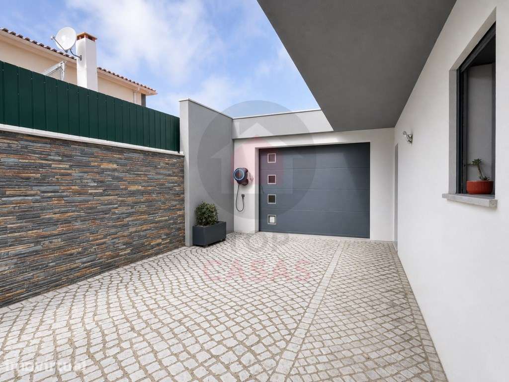 Moradia térrea com piscina na Foz do Arelho - Grande imagem: 5/47
