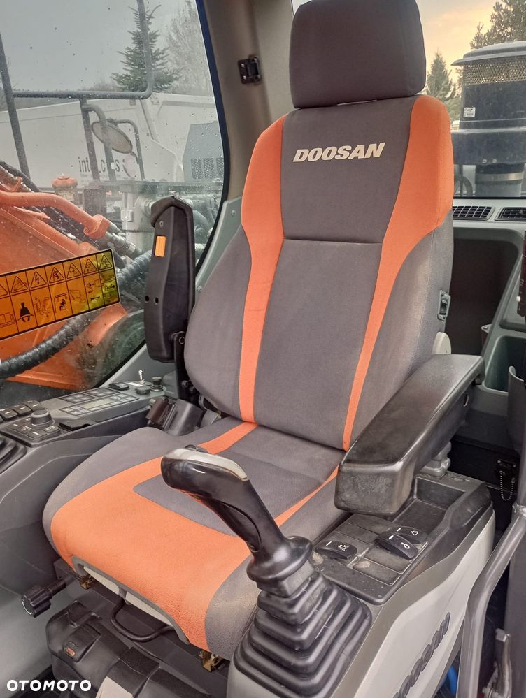 Doosan 255 LC-5 - 18