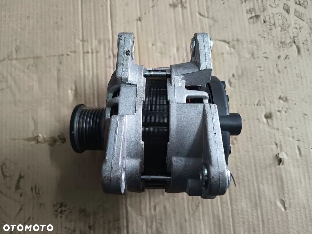 ALTERNATOR RENAULT CLIO CAPTUR DACIA  0.9 TCE 1.2 - 1