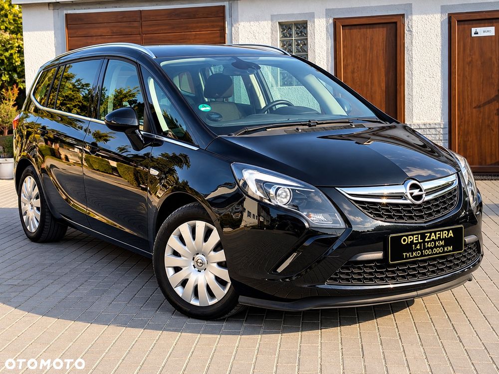 Opel Zafira Tourer 2014 photo 2