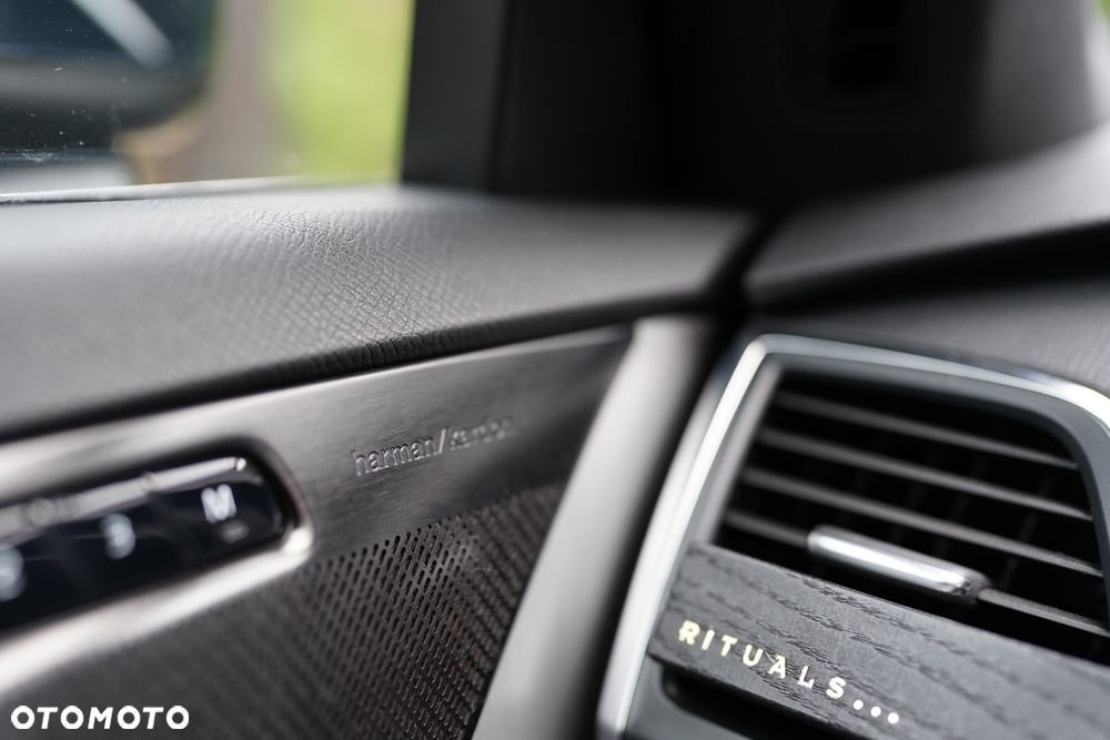 Volvo XC 90 - 13