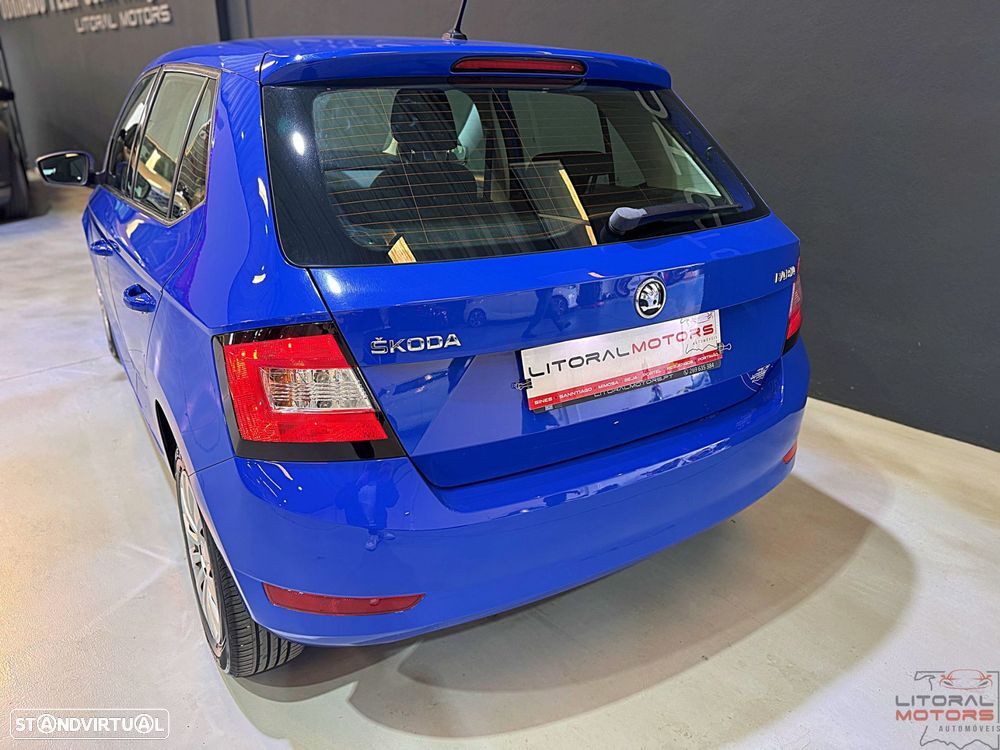 Skoda Fabia 1.0 Active Plus - 9