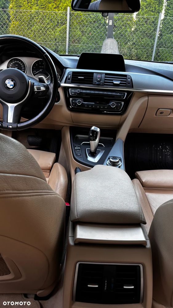 BMW 320I 2016 photo 5