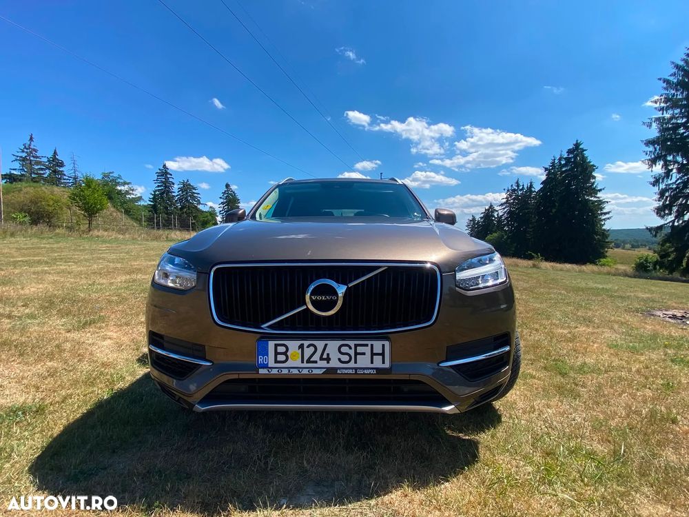 Volvo XC 90 - 8