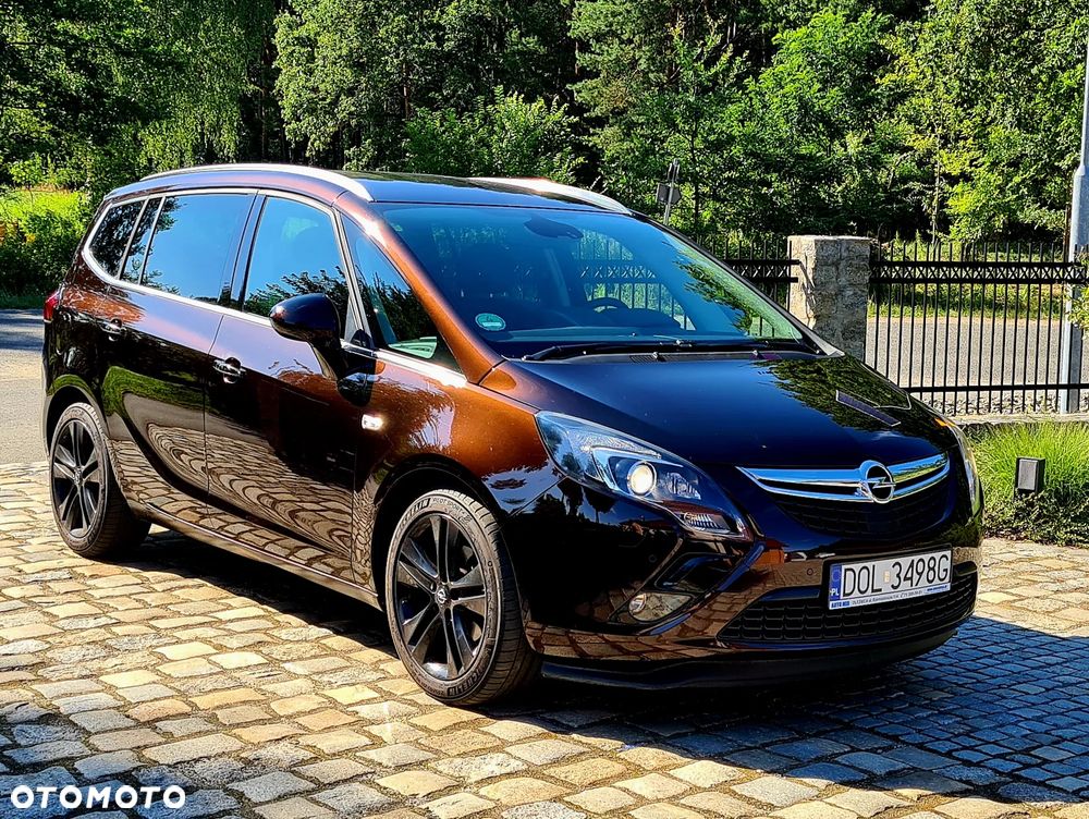 Opel Zafira 1.4 T Cosmo EcoFLEX S&S EU6 - 1