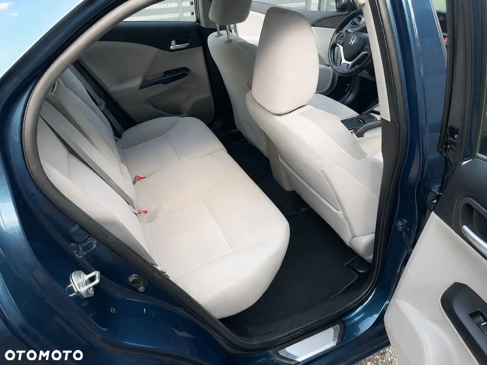 Honda Civic 1.8 i-VTEC Automatik Executive - 22