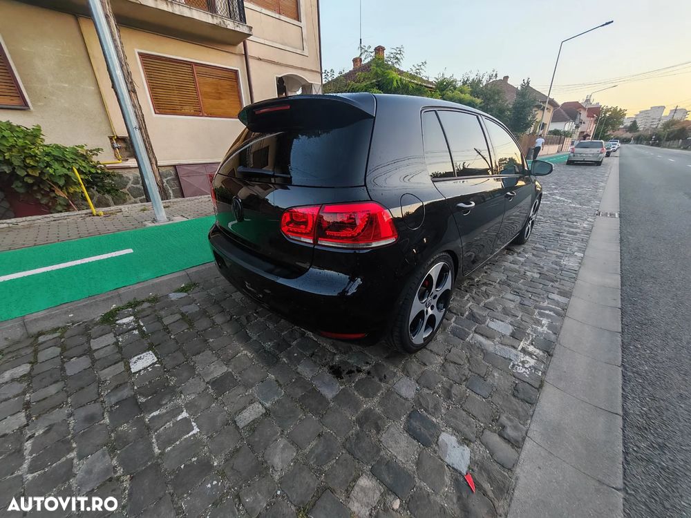 Volkswagen Golf 2.0 TDI DPF BlueMotion Technology MATCH - 7