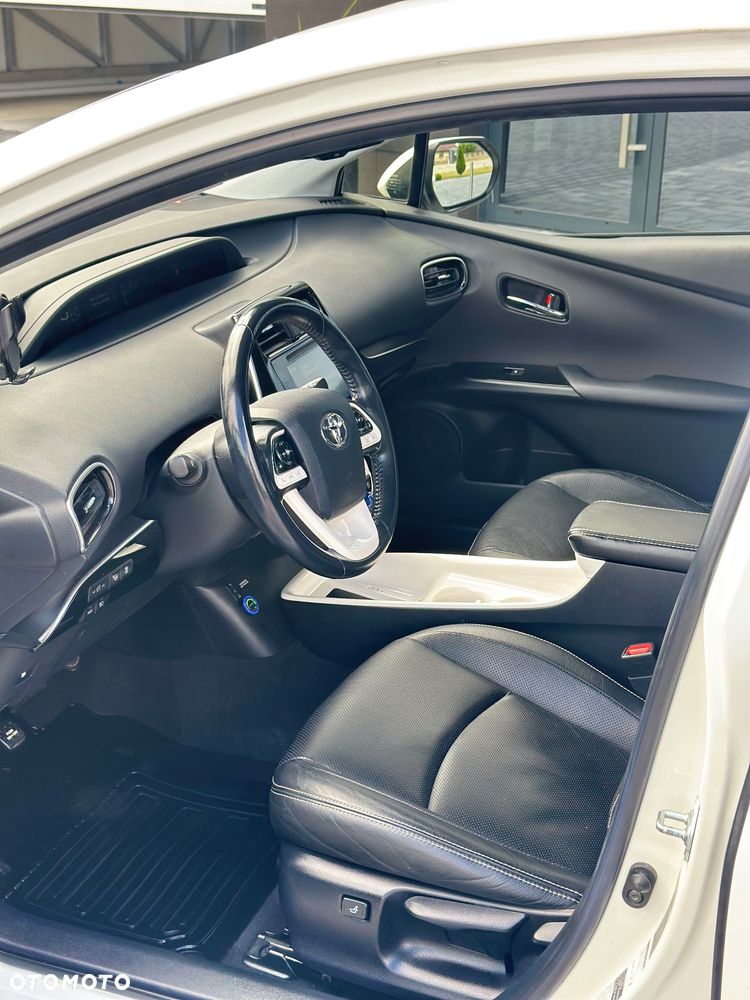 Toyota Prius 1.8 Hybrid Prestige - 18