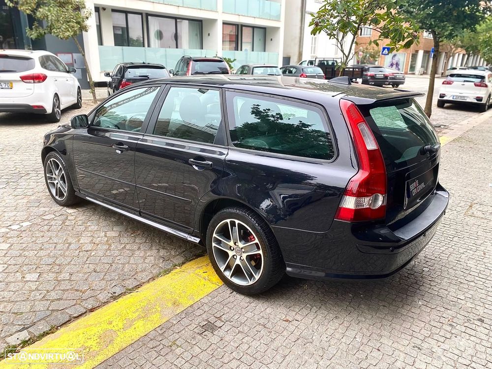 Volvo V50 2.0 D R-Design - 6