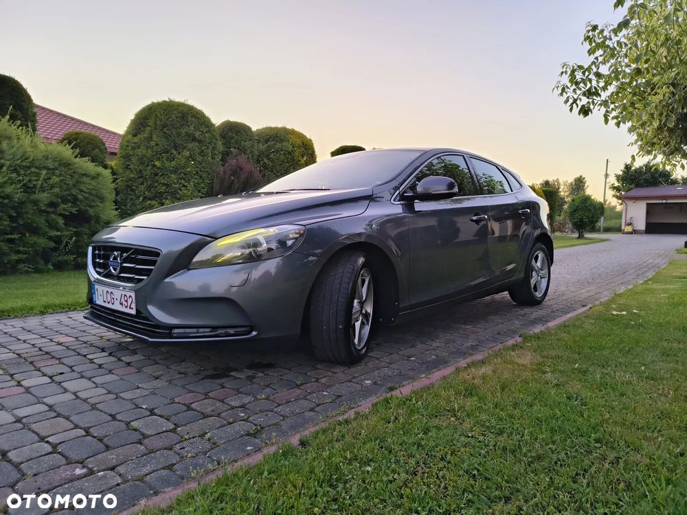 Volvo V40 D2 Summum - 30