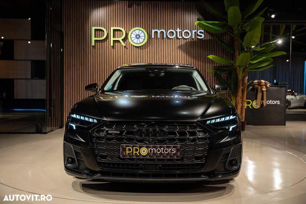 Audi A8 - 8