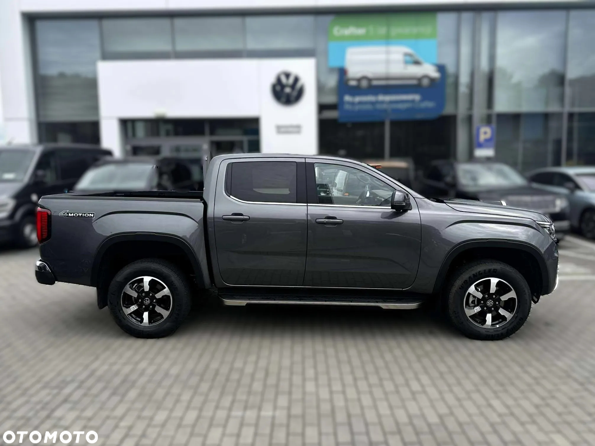 Volkswagen Amarok - 12
