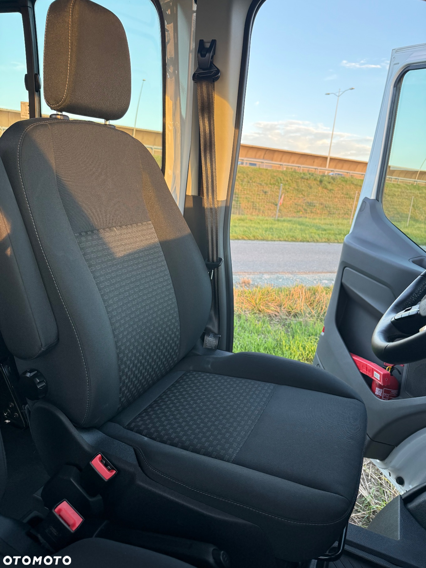 Ford Transit 350 L4H3 AWD Trend (bryg.) - 33