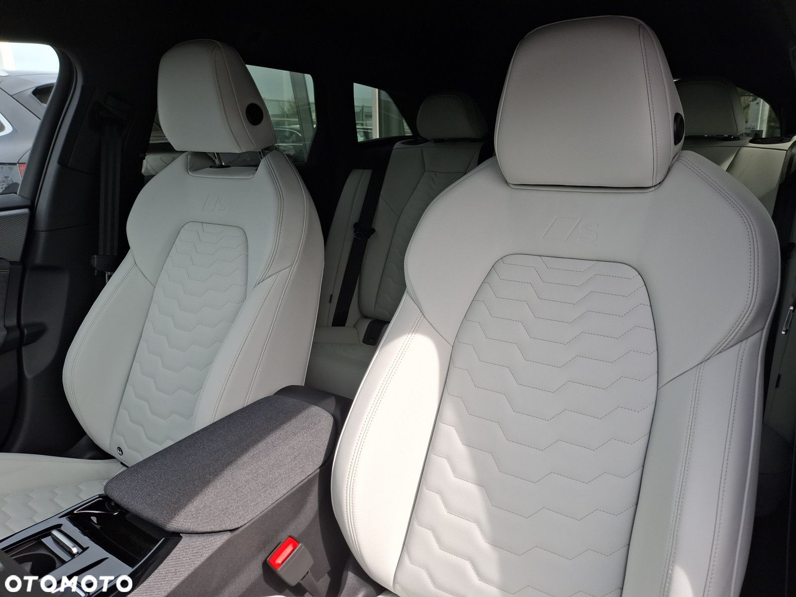 Audi A6 Sportback e-tron - 3